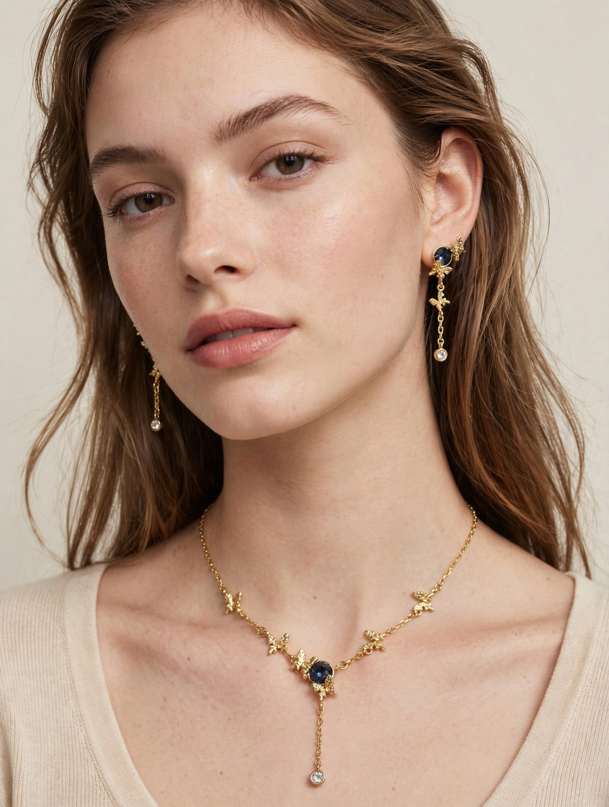 Set de collar y aretes con piedras azules