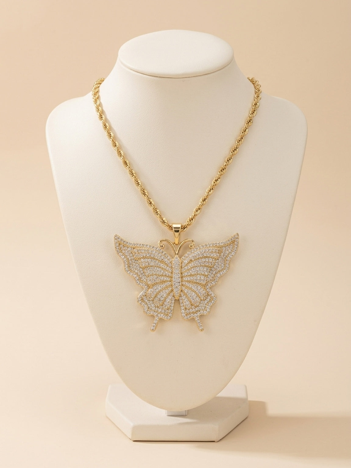 Collar de Mariposa con Cadena Torsal